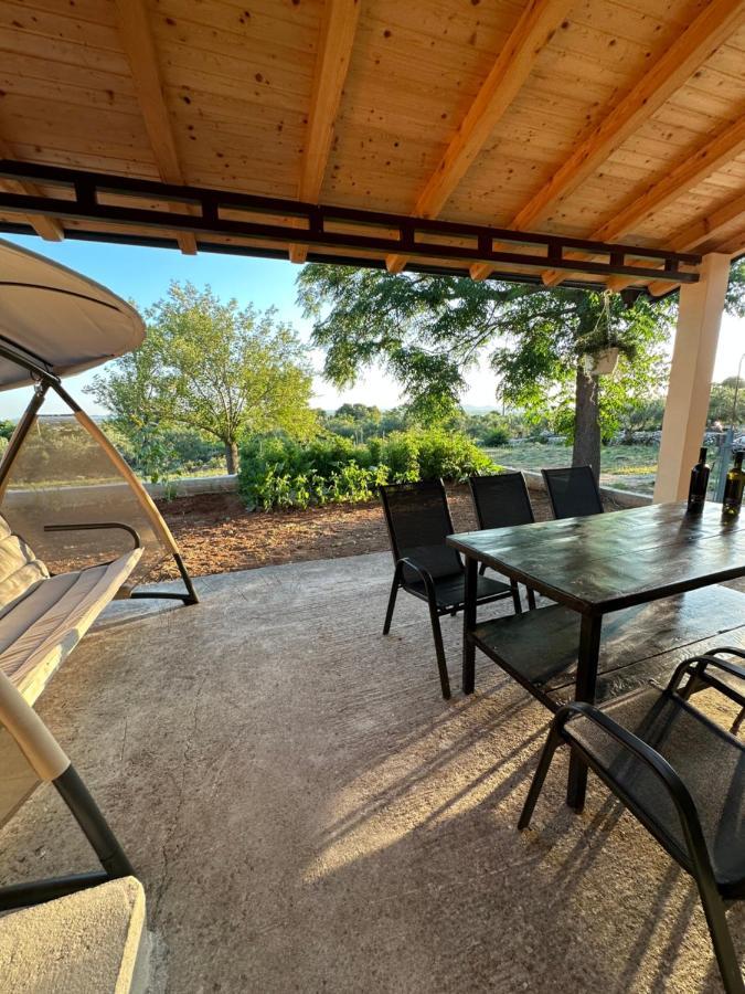 Relax And Unwind: Family-Friendly House Near Zadar In Zagrad Villa Eksteriør bilde